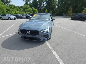 2023 Volvo S60 B5 Plus Dark
