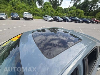 2023 Volvo S60 B5 Plus Dark – miniatura 9
