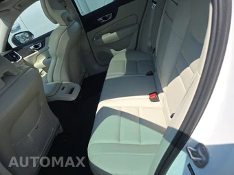 2023 Volvo S60 B5 Plus Dark – miniatura 13