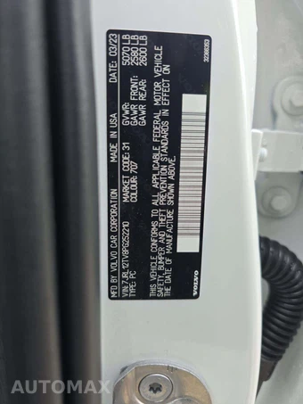 2023 Volvo S60 B5 Plus Dark – miniatura 5