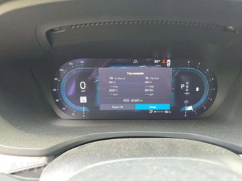2023 Volvo S60 B5 Plus Dark – miniatura 9