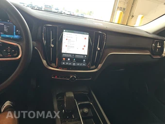 2023 Volvo S60 B5 Ultimate Dark - miniatura 11