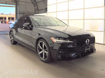 2023 Volvo S60 B5 Ultimate Dark - miniatura 3