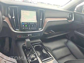 2023 Volvo S60 Recharge Plug-In Hybrid T8 Plus Dark Theme - miniatura 11