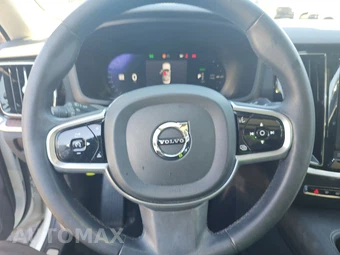 2023 Volvo S60 Recharge Plug-In Hybrid T8 Plus Dark Theme - miniatura 10