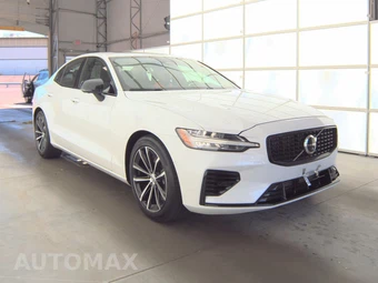 2023 Volvo S60 Recharge Plug-In Hybrid T8 Plus Dark Theme - miniatura 3