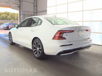 2023 Volvo S60 Recharge Plug-In Hybrid T8 Plus Dark Theme - miniatura 6