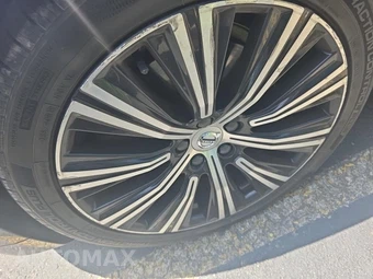 2023 Volvo S90 B6 Plus – miniatura 8