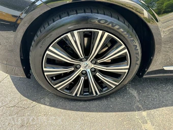 2023 Volvo S90 B6 Plus – miniatura 9