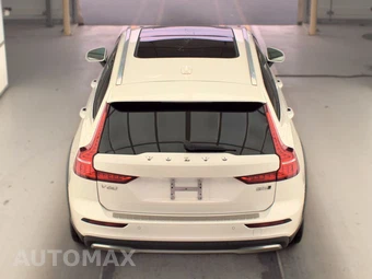 2023 Volvo V60 Cross Country B5 Plus – miniatura 5
