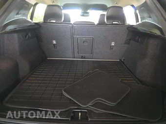 2023 Volvo XC40 B4 Core - miniatura 14