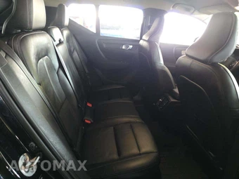 2023 Volvo XC40 B4 Core - miniatura 16
