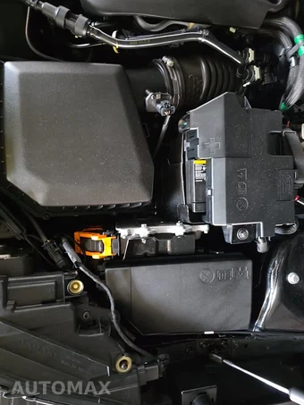 2023 Volvo XC40 B4 Core - miniatura 21