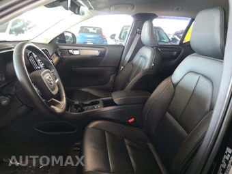 2023 Volvo XC40 B4 Core - miniatura 6