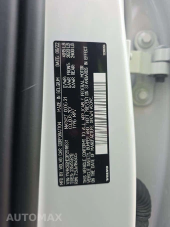 2023 Volvo XC40 B4 Plus Bright Theme – miniatura 2