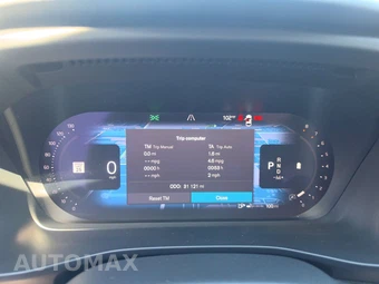2023 Volvo XC40 B4 Plus Bright Theme – miniatura 12