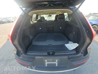 2023 Volvo XC40 B4 Plus Bright Theme – miniatura 16