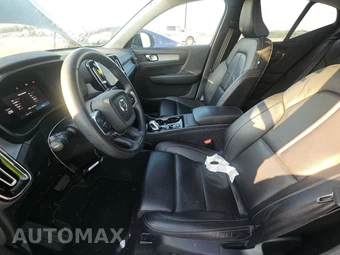 2023 Volvo XC40 B4 Plus Bright Theme – miniatura 7