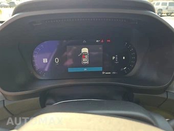 2023 Volvo XC40 B4 Plus Bright Theme – miniatura 12