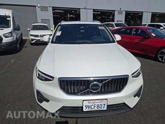 2023 Volvo XC40 B4 Plus Bright Theme – miniatura 2