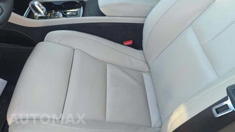 2023 Volvo XC40 B4 Plus Bright Theme – miniatura 24