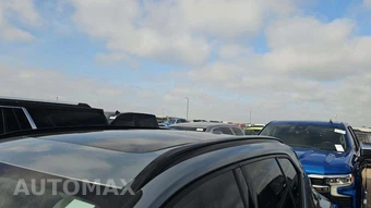 2023 Volvo XC40 B4 Plus Dark Theme – miniatura 17