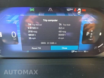 2023 Volvo XC40 B4 Plus Dark Theme – miniatura 12