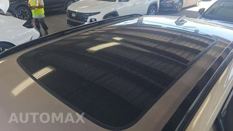 2023 Volvo XC40 B4 Plus Dark Theme – miniatura 25