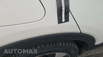 2023 Volvo XC40 B4 Ultimate Dark Theme - miniatura 25