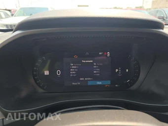 2023 Volvo XC40 B4 Ultimate Dark Theme – miniatura 9