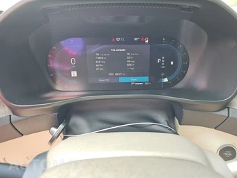 2023 Volvo XC40 B4 Ultimate Dark Theme - miniatura 12