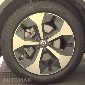 2023 Volvo XC40 B4 Ultimate Dark Theme - miniatura 24