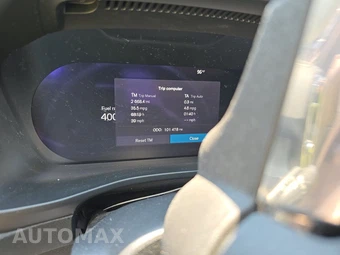 2023 Volvo XC40 B4 Ultimate Dark Theme – miniatura 12