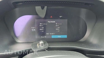 2023 Volvo XC40 B5 Plus Bright Theme – miniatura 18