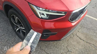 2023 Volvo XC40 B5 Plus Bright Theme – miniatura 26