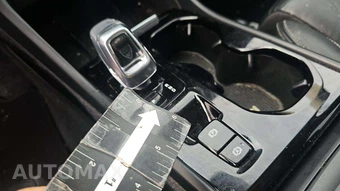 2023 Volvo XC40 B5 Plus Bright Theme – miniatura 33