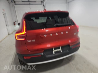 2023 Volvo XC40 B5 Plus Bright Theme – miniatura 5