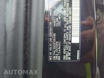 2023 Volvo XC40 B5 Plus Bright Theme – miniatura 5