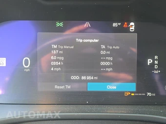 2023 Volvo XC40 B5 Plus Bright Theme - miniatura 12