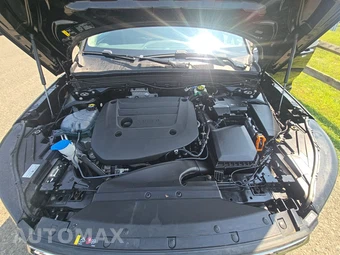 2023 Volvo XC40 B5 Plus Bright Theme – miniatura 15