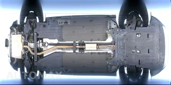 2023 Volvo XC40 B5 Plus Bright Theme – miniatura 18