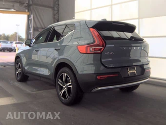 2023 Volvo XC40 B5 Plus Bright Theme – miniatura 6