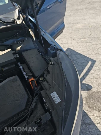 2023 Volvo XC40 B5 Plus Bright Theme – miniatura 22