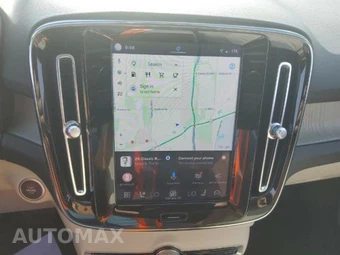 2023 Volvo XC40 B5 Plus Bright Theme – miniatura 16