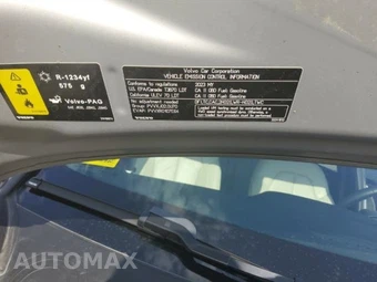 2023 Volvo XC40 B5 Plus Bright Theme – miniatura 22