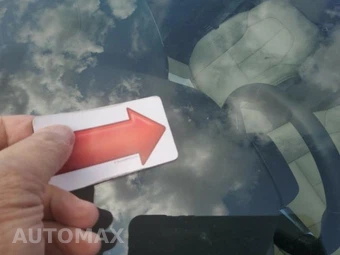 2023 Volvo XC40 B5 Plus Bright Theme – miniatura 25