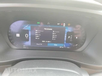 2023 Volvo XC40 B5 Plus Dark Theme – miniatura 14