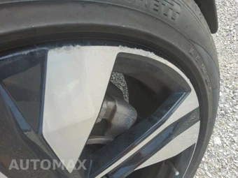 2023 Volvo XC40 B5 Plus Dark Theme – miniatura 31