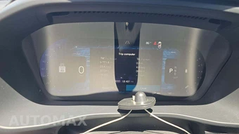 2023 Volvo XC40 B5 Plus Dark Theme – miniatura 18