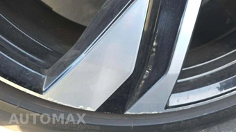 2023 Volvo XC40 B5 Plus Dark Theme – miniatura 32